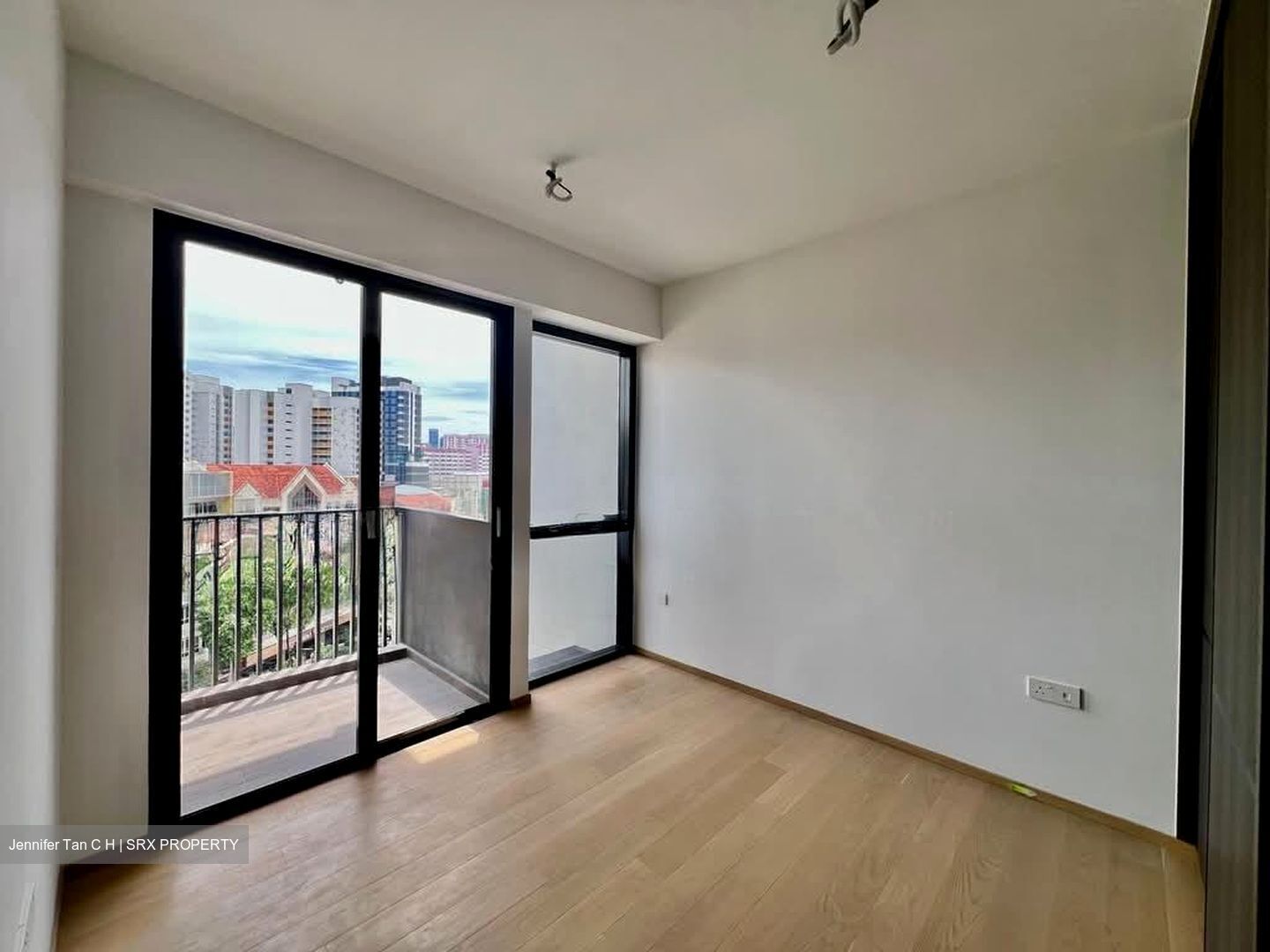 Piccadilly Grand (D8), Apartment #573823381